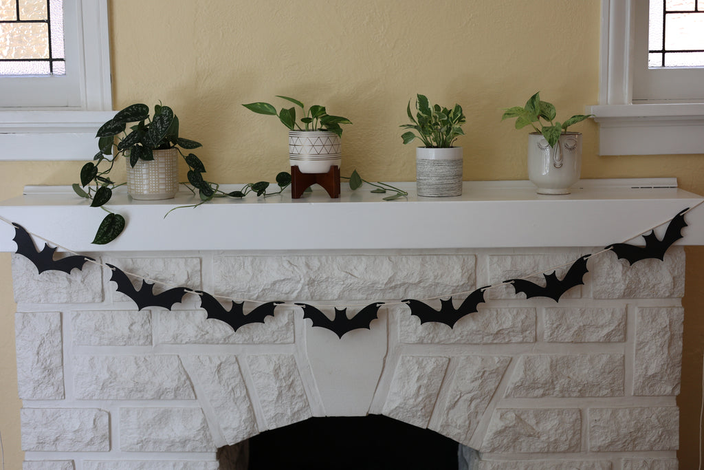 Bat Garland